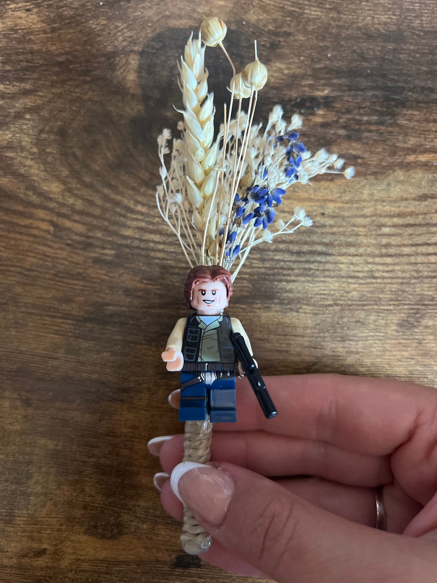 Alfileres de boda frikis